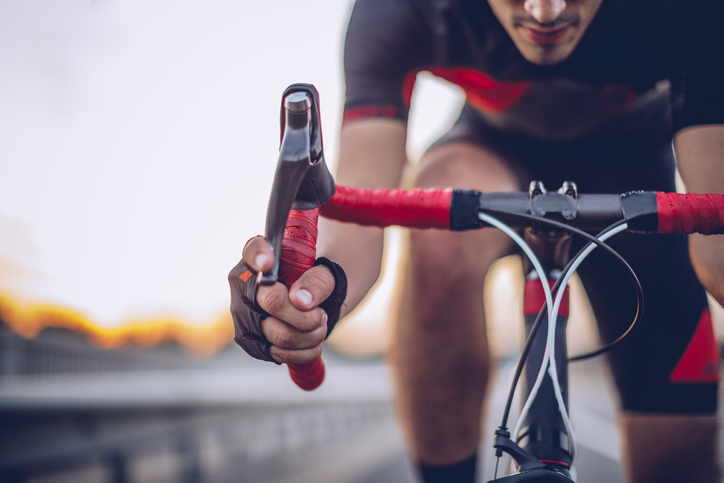 自転車 腰が痛い 治し方