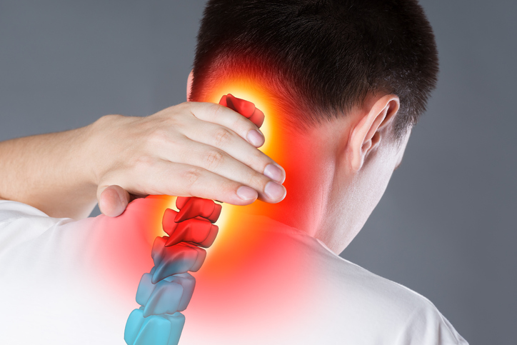 首の捻挫ってどんな症状 原因や治療の流れを詳しく解説 Tential テンシャル 公式オンラインストア