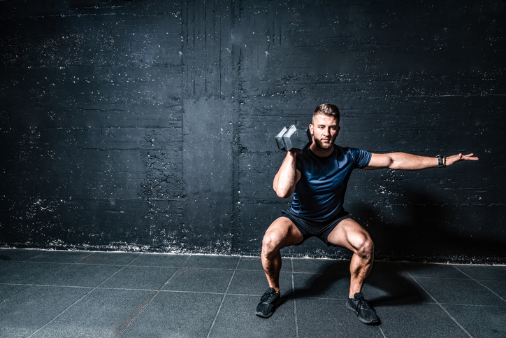 脚を鍛えるダンベルトレーニング5種類の方法を紹介します Tential テンシャル 公式オンラインストア